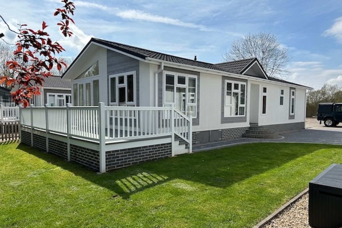 Willow Park Luxury Lodges - An Established Lodge Community with Only 8 Plots Remaining — Don’t Miss Your Chance to Join the Park!