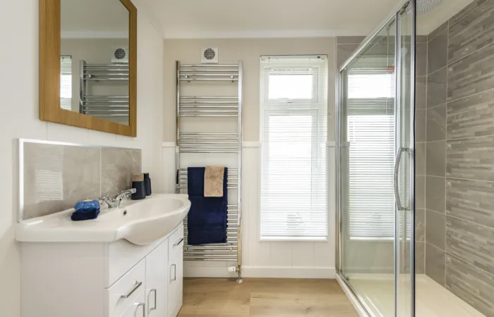 Discover Willow Park Luxury Lodges — a thriving, established lodge community in Warwickshire with only 8 vacant plots remaining and year-round living.