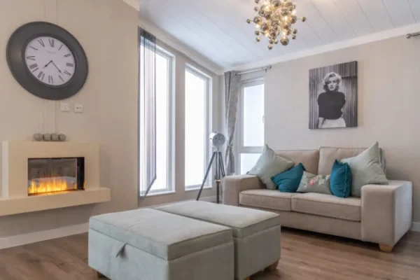 Discover Willow Park Luxury Lodges — a thriving, established lodge community in Warwickshire with only 8 vacant plots remaining and year-round living.