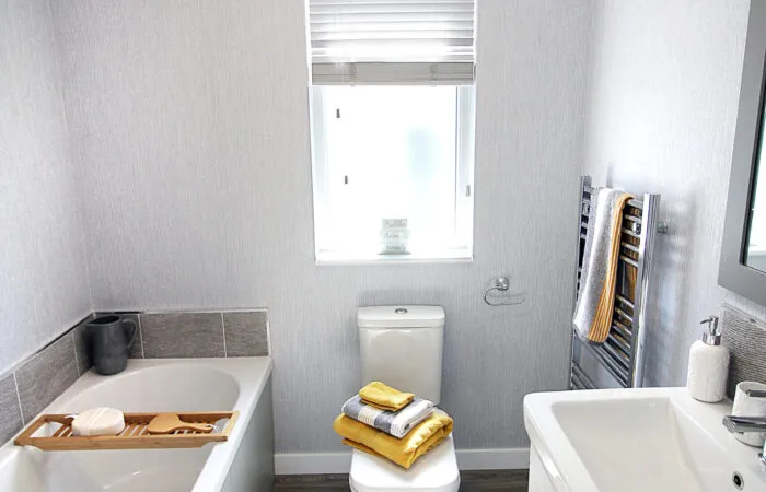 Discover Willow Park Luxury Lodges — a thriving, established lodge community in Warwickshire with only 8 vacant plots remaining and year-round living.