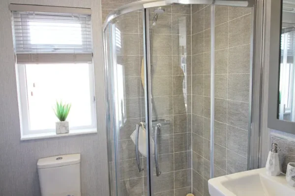 Discover Willow Park Luxury Lodges — a thriving, established lodge community in Warwickshire with only 8 vacant plots remaining and year-round living.