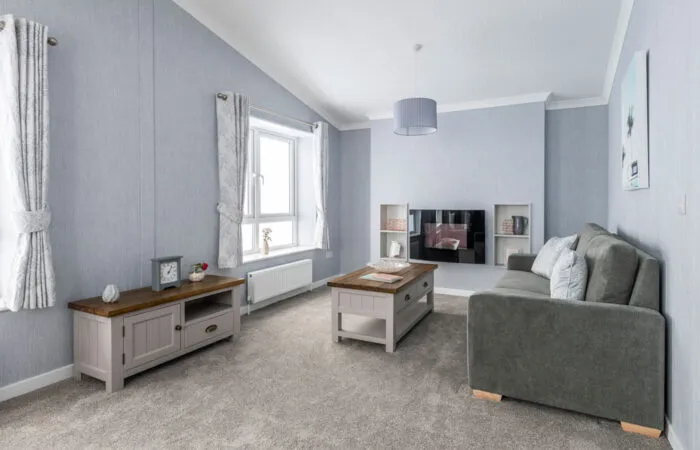 Discover Willow Park Luxury Lodges — a thriving, established lodge community in Warwickshire with only 8 vacant plots remaining and year-round living.